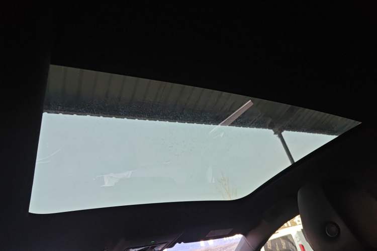 Used Volkswagen ID.4 CROZZ 2022 Long-Range Lite PRO Edition Headliner