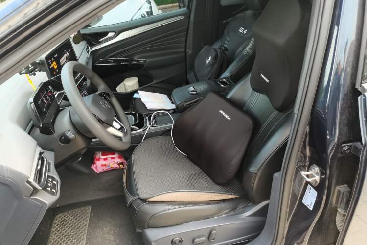 Used Volkswagen ID.4 CROZZ 2022 Pure Edition Limited Edition Left Front Seat