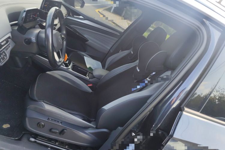 Used Volkswagen ID.4 CROZZ 2022 Long-Range Lite PRO Edition Left Front Seat