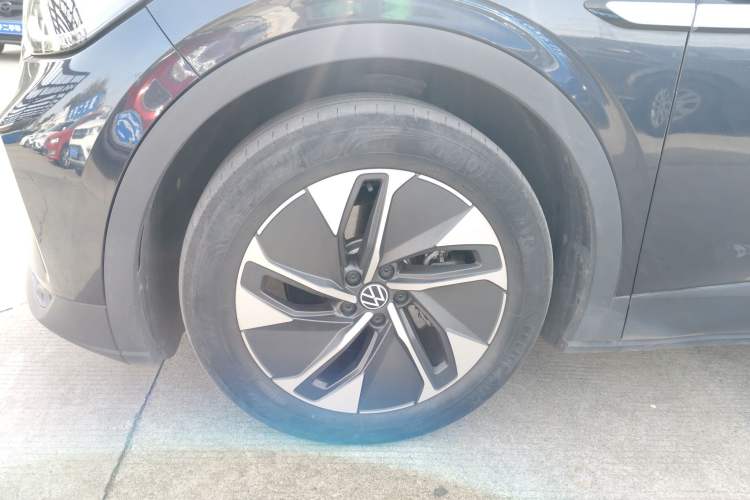 Used Volkswagen ID.4 CROZZ 2022 Pure Edition Limited Edition Left Front Wheel Hub