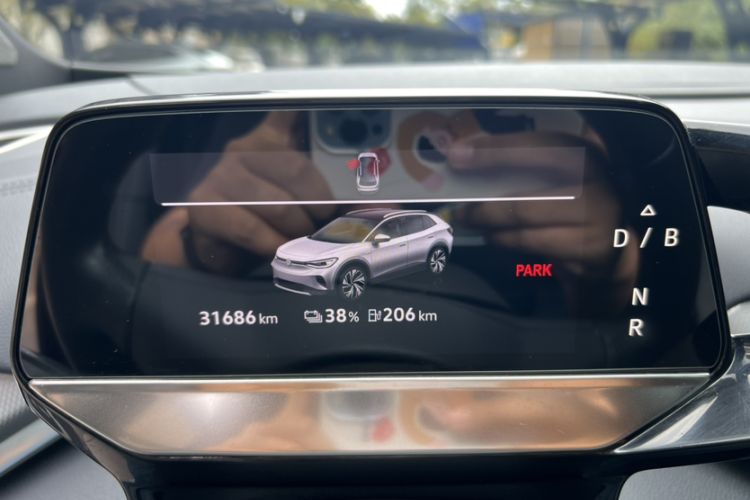 Used Volkswagen ID.4 CROZZ 2022 Long-Range PRO Edition Odometer Close Up