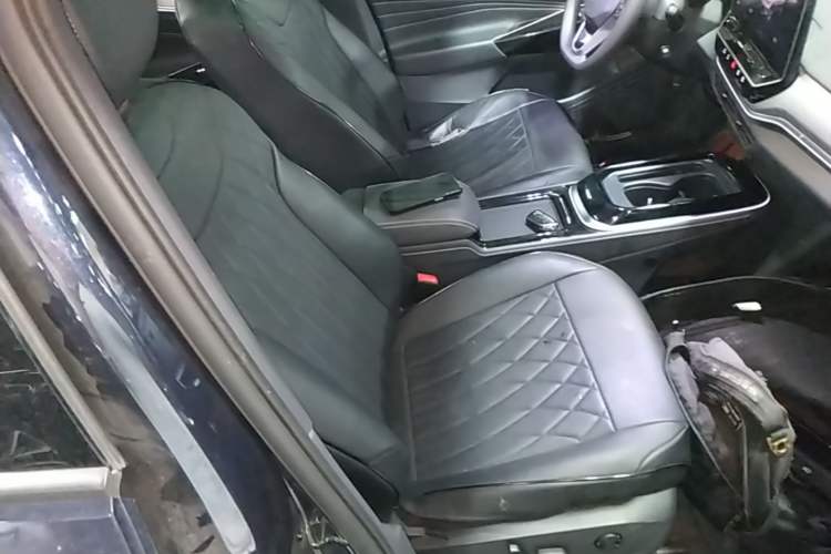 Used Volkswagen ID.4 CROZZ 2022 Pure Edition Limited Edition Right Front Seat