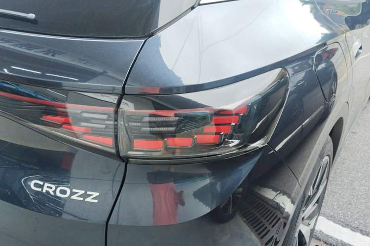 Used Volkswagen ID.4 CROZZ 2022 Long-Range Lite PRO Edition Right Rear Taillight