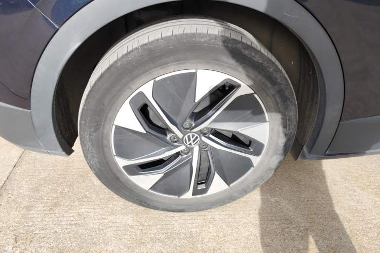 Used Volkswagen ID.4 CROZZ 2022 Pure Edition Limited Edition Right Rear Wheel Hub