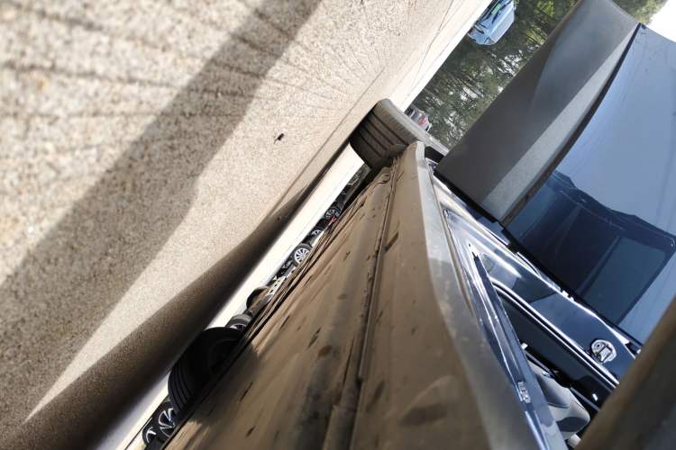 Used Volkswagen ID.4 CROZZ 2022 Pure Edition Limited Edition Right Side Sill