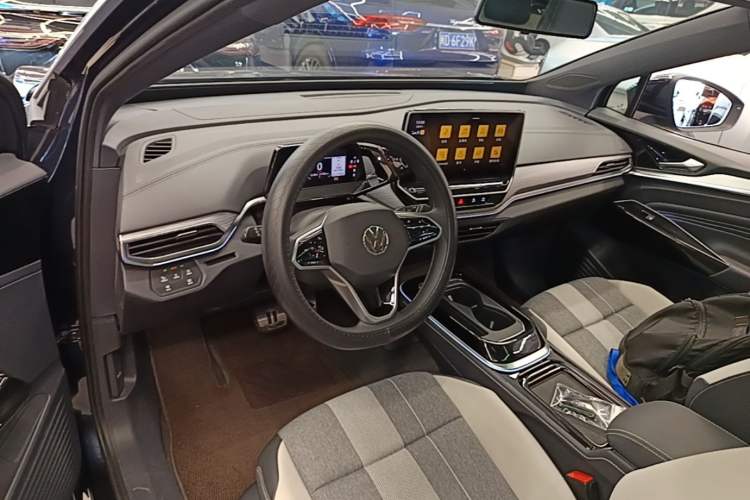 Used Volkswagen ID.4 CROZZ 2022 Pure Edition Limited Edition Center Console