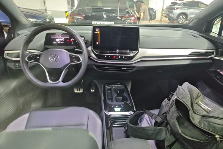 Used Volkswagen ID.4 CROZZ 2022 Long-Range Lite PRO Edition Center Console
