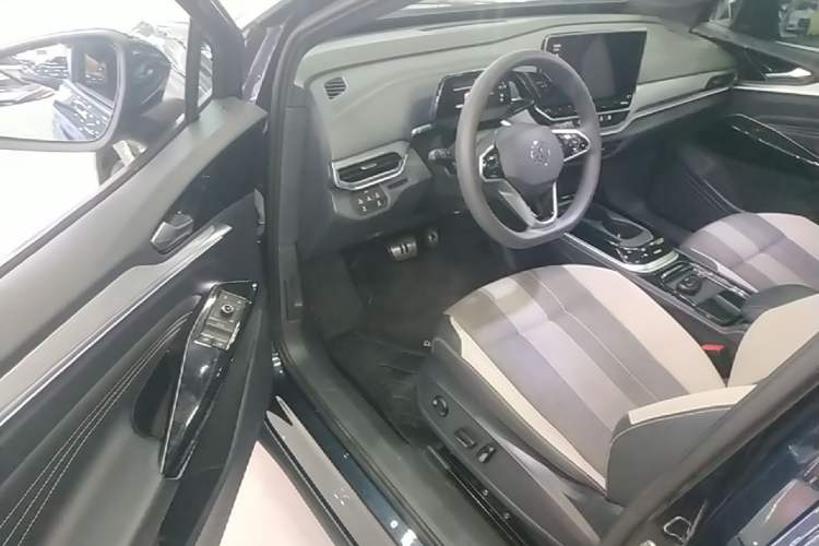 Used Volkswagen ID.4 CROZZ 2022 Pure Edition Limited Edition Driver Seat