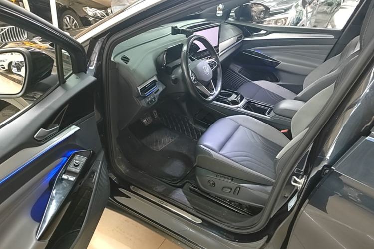Used Volkswagen ID.4 CROZZ 2022 Long-Range Lite PRO Edition Driver Seat