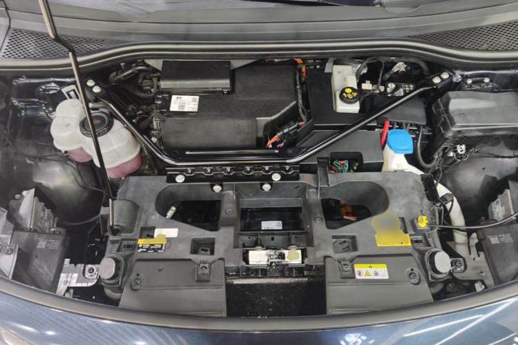 Used Volkswagen ID.4 CROZZ 2022 Standard Range PURE Edition Engine Bay