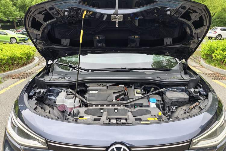 Used Volkswagen ID.4 CROZZ 2022 Long-Range PRO Edition Engine Bay