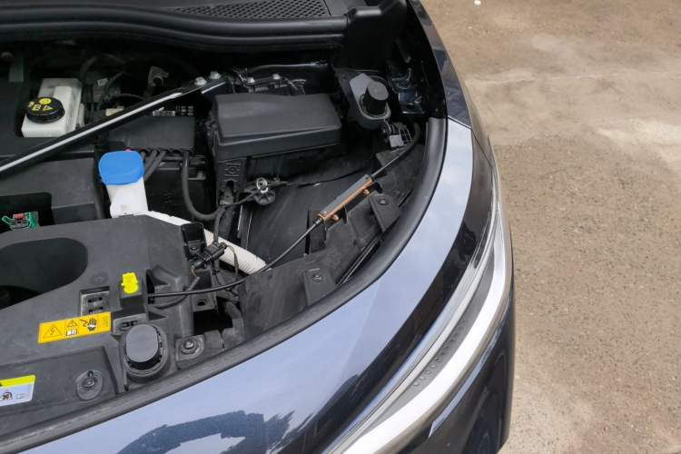 Used Volkswagen ID.4 CROZZ 2022 Long-Range PURE+ Edition Engine Bay Left