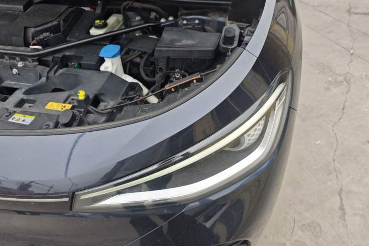 Used Volkswagen ID.4 CROZZ 2022 High-Performance PRIME Edition Engine Bay Left