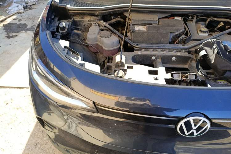 Used Volkswagen ID.4 CROZZ 2022 Pure Edition Limited Edition Engine Bay Right