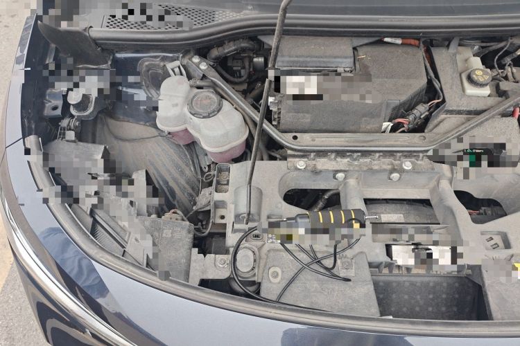 Used Volkswagen ID.4 CROZZ 2022 Long-Range PURE+ Edition Engine Bay Right