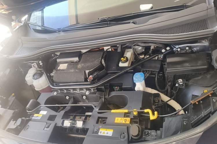 Used Volkswagen ID.4 CROZZ 2022 Long-Range Lite PRO Edition Engine Bay