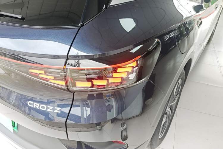 Used Volkswagen ID.4 CROZZ 2022 Pure Edition Limited Edition Exterior 3