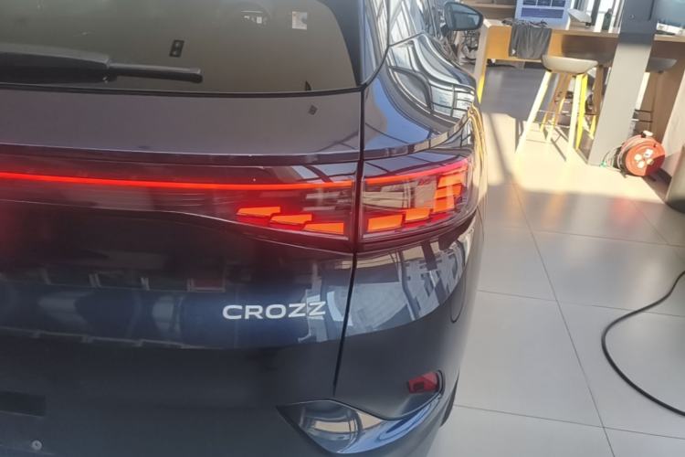 Used Volkswagen ID.4 CROZZ 2022 Long-Range Lite PRO Edition Exterior 3