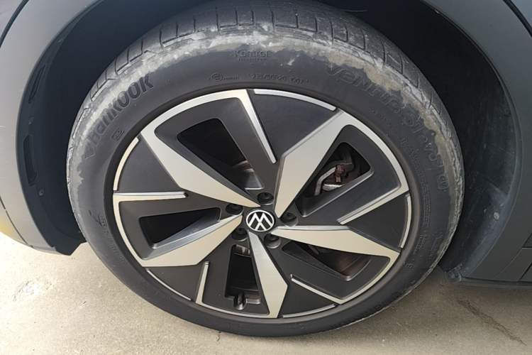 Used Volkswagen ID.4 CROZZ 2022 Long-Range Lite PRO Edition Exterior 4
