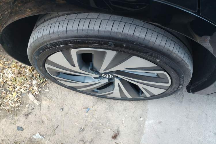 Used Volkswagen ID.4 CROZZ 2022 High-Performance PRIME Edition Exterior 8