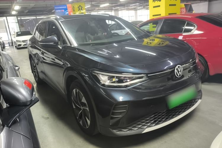 Used Volkswagen ID.4 CROZZ 2022 Pure Edition Limited Edition Front Right 45 Deg