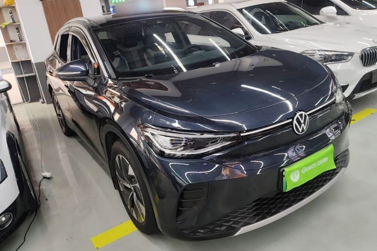 Used Volkswagen ID.4 CROZZ 2022 Pure Edition Limited Edition Front Right 45 Deg