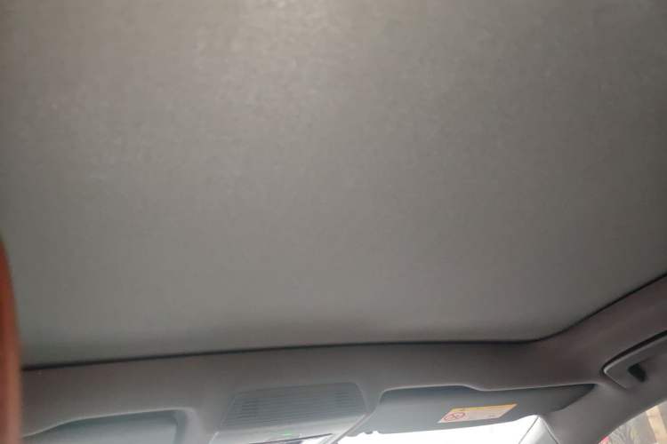 Used Volkswagen ID.4 CROZZ 2022 Long-Range Lite PRO Edition Headliner