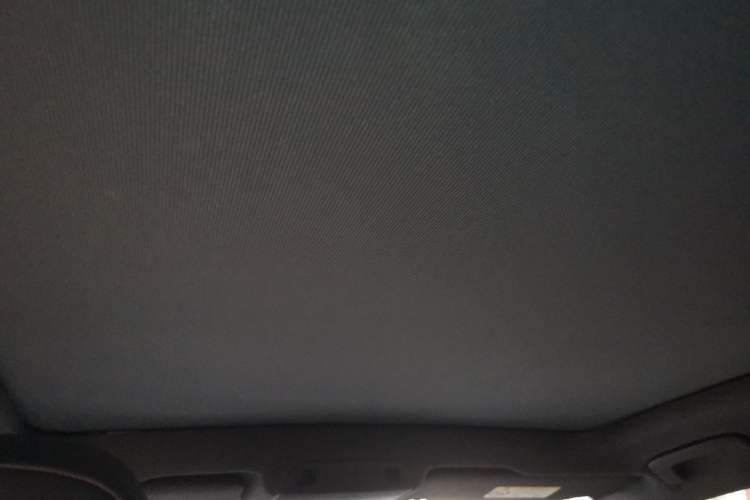 Used Volkswagen ID.4 CROZZ 2022 Long-Range PURE+ Edition Headliner