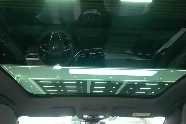 Used Volkswagen ID.4 CROZZ 2022 Pure Edition Limited Edition Headliner