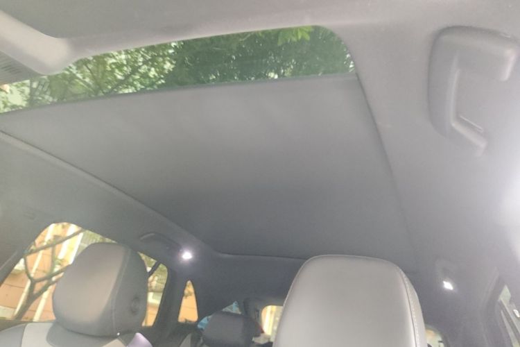 Used Volkswagen ID.4 CROZZ 2022 Long-Range Lite PRO Edition Headliner