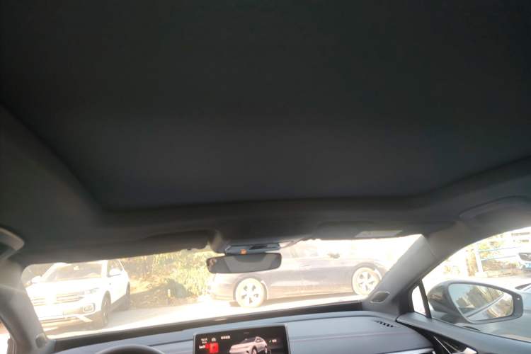 Used Volkswagen ID.4 CROZZ 2022 High-Performance PRIME Edition Headliner
