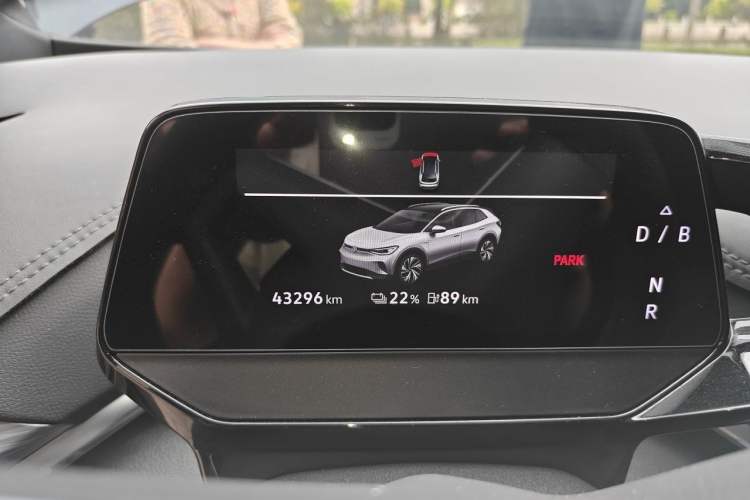 Used Volkswagen ID.4 CROZZ 2022 Pure Edition Limited Edition Instrument Cluster