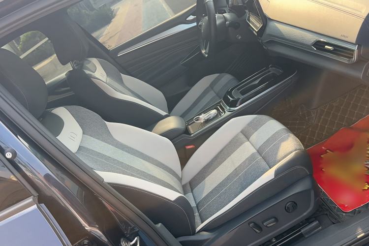 Used Volkswagen ID.4 CROZZ 2022 Pure Edition Limited Edition Interior 9
