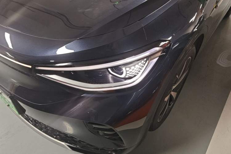 Used Volkswagen ID.4 CROZZ 2022 Long-Range Lite PRO Edition Left Front Headlight