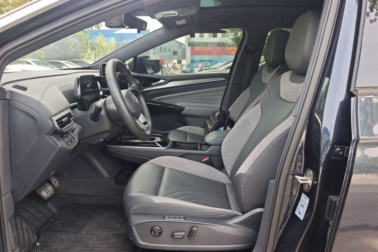 Used Volkswagen ID.4 CROZZ 2022 Long-Range Lite PRO Edition Left Front Seat