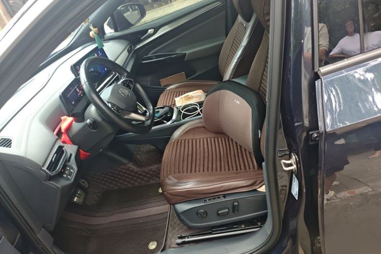 Used Volkswagen ID.4 CROZZ 2022 Long-Range Lite PRO Edition Left Front Seat