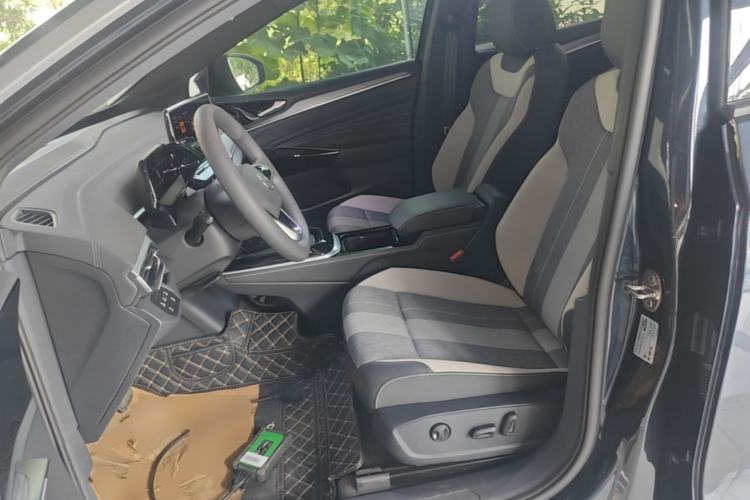 Used Volkswagen ID.4 CROZZ 2022 Pure Edition Limited Edition Left Front Seat