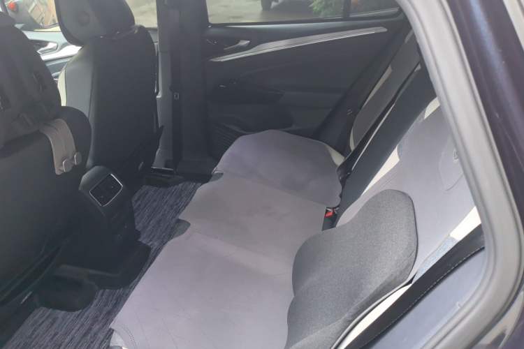 Used Volkswagen ID.4 CROZZ 2022 Long-Range PURE+ Edition Left Rear Seat