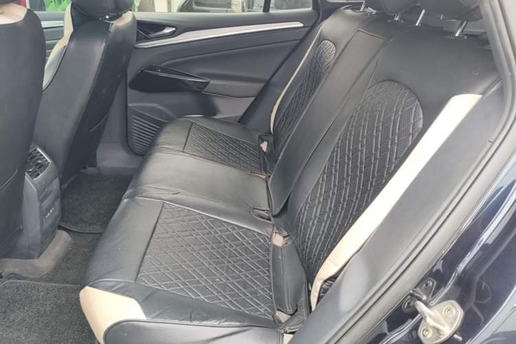 Used Volkswagen ID.4 CROZZ 2022 Pure Edition Limited Edition Left Rear Seat