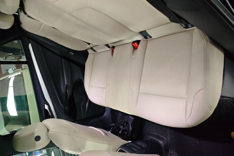 Used Volkswagen ID.4 CROZZ 2022 Pure Edition Limited Edition Left Rear Seat