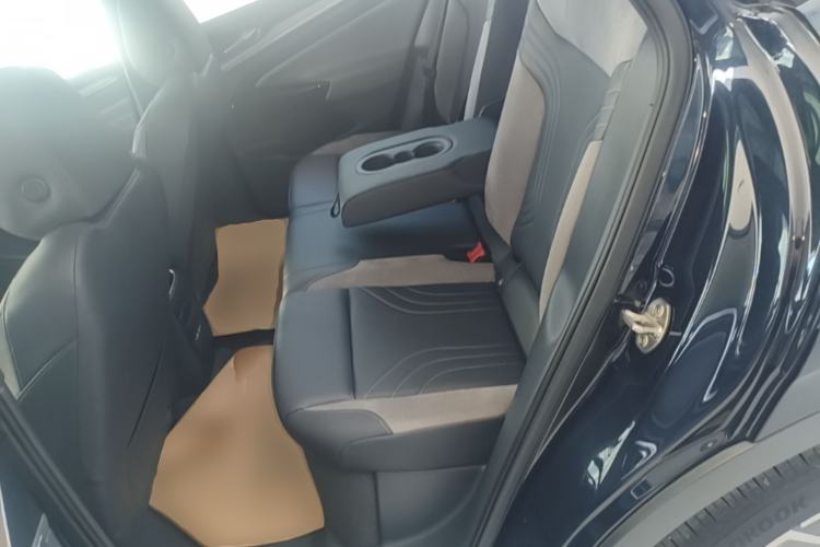 Used Volkswagen ID.4 CROZZ 2022 Long-Range Lite PRO Edition Left Rear Seat