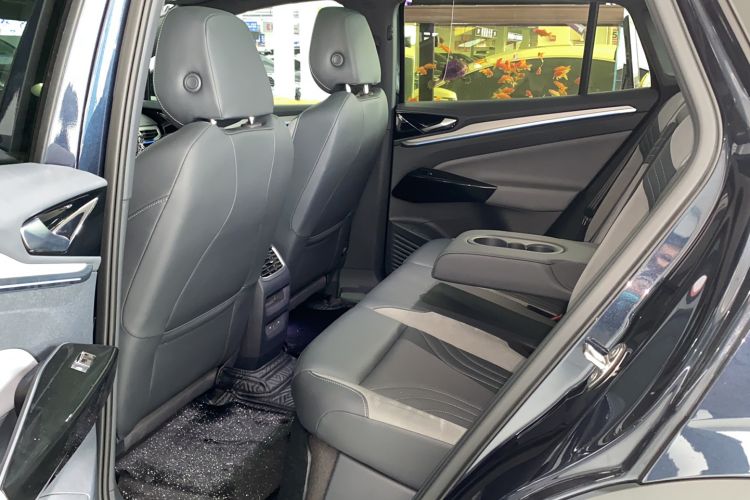 Used Volkswagen ID.4 CROZZ 2022 Long-Range Lite PRO Edition Left Rear Seat