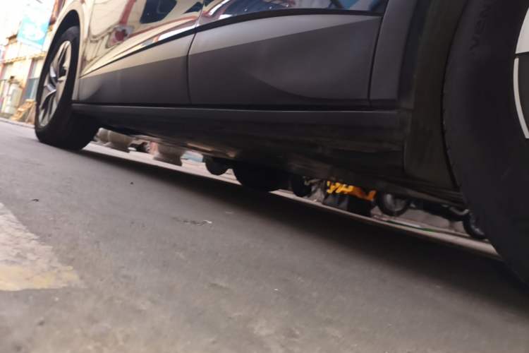 Used Volkswagen ID.4 CROZZ 2022 Pure Edition Limited Edition Left Side Sill
