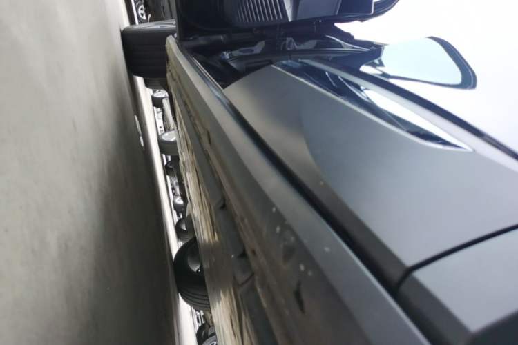 Used Volkswagen ID.4 CROZZ 2022 Long-Range Lite PRO Edition Left Side Sill