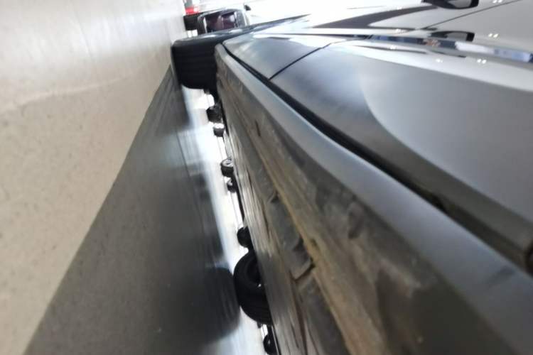 Used Volkswagen ID.4 CROZZ 2022 Long-Range Lite PRO Edition Left Side Sill