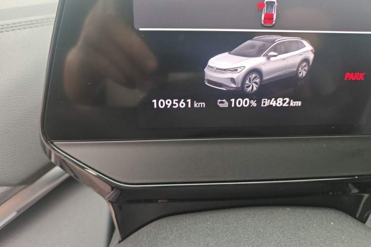 Used Volkswagen ID.4 CROZZ 2022 Long-Range PURE+ Edition Odometer Close Up