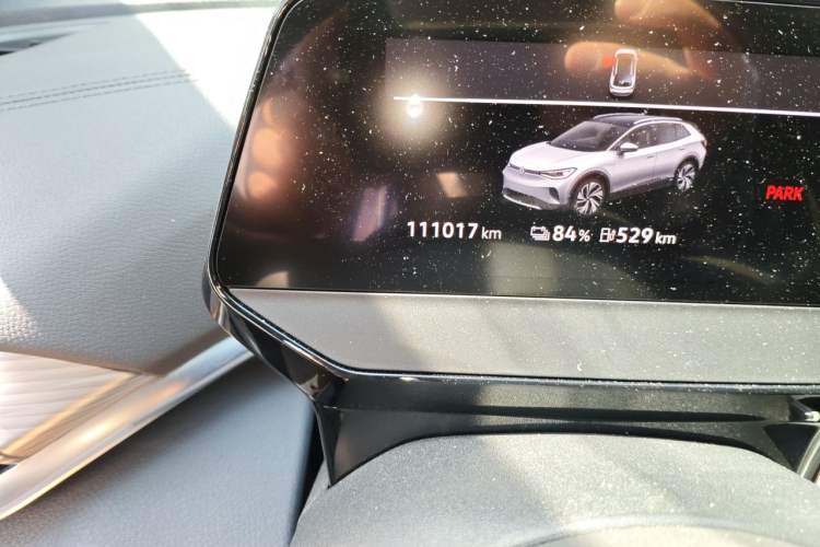Used Volkswagen ID.4 CROZZ 2022 Long-Range PURE+ Edition Odometer Close Up