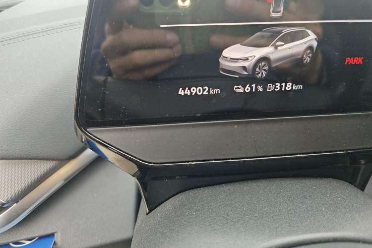 Used Volkswagen ID.4 CROZZ 2022 Long-Range Lite PRO Edition Odometer Close Up