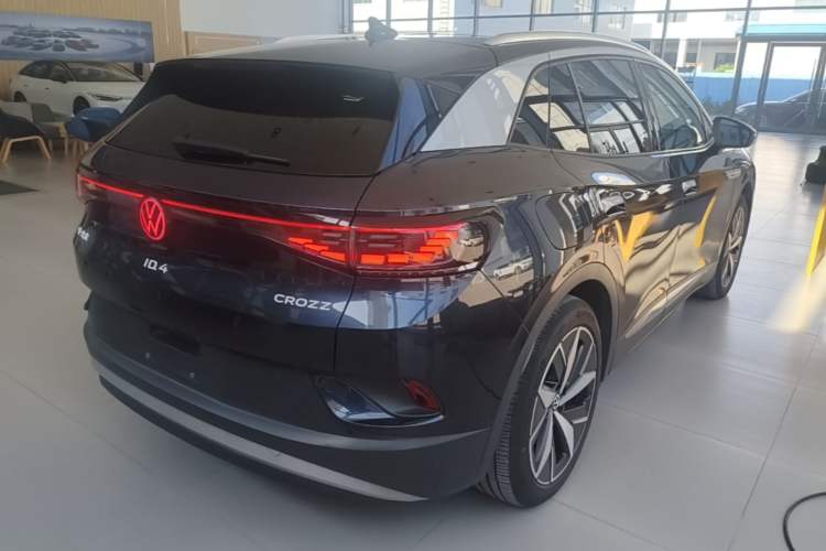 Used Volkswagen ID.4 CROZZ 2022 Long-Range Lite PRO Edition Rear Right 45 Deg