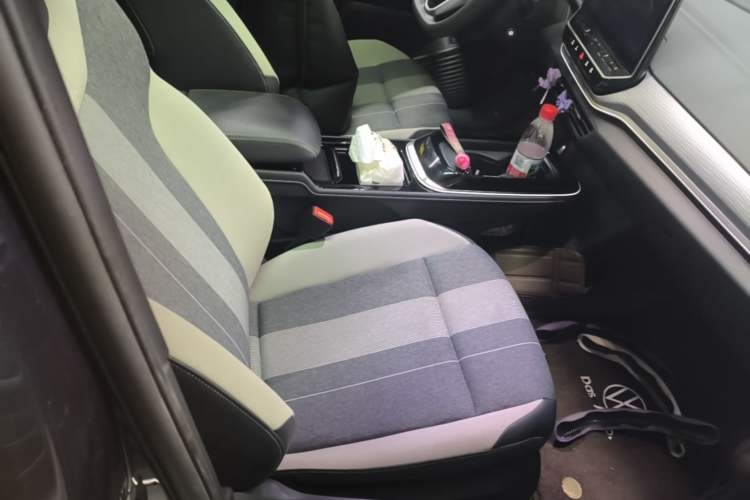 Used Volkswagen ID.4 CROZZ 2022 Pure Edition Limited Edition Right Front Seat